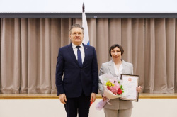 Сотрудникам Научного дивизиона вручили высокие награды