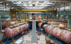 Две экскурсии в ГНЦ РФ ТРИНИТИ с акцентом на ключевые научные направления: студенты НИЯУ МИФИ и участники ТШПФ - 2025 побывали в научных лабораториях института.