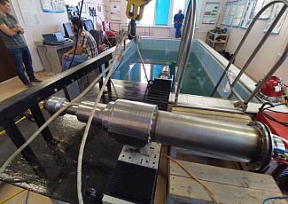 Специалисты ГНЦ РФ ТРИНИТИ провели уникальные подводные испытания мобильного лазерного комплекса 